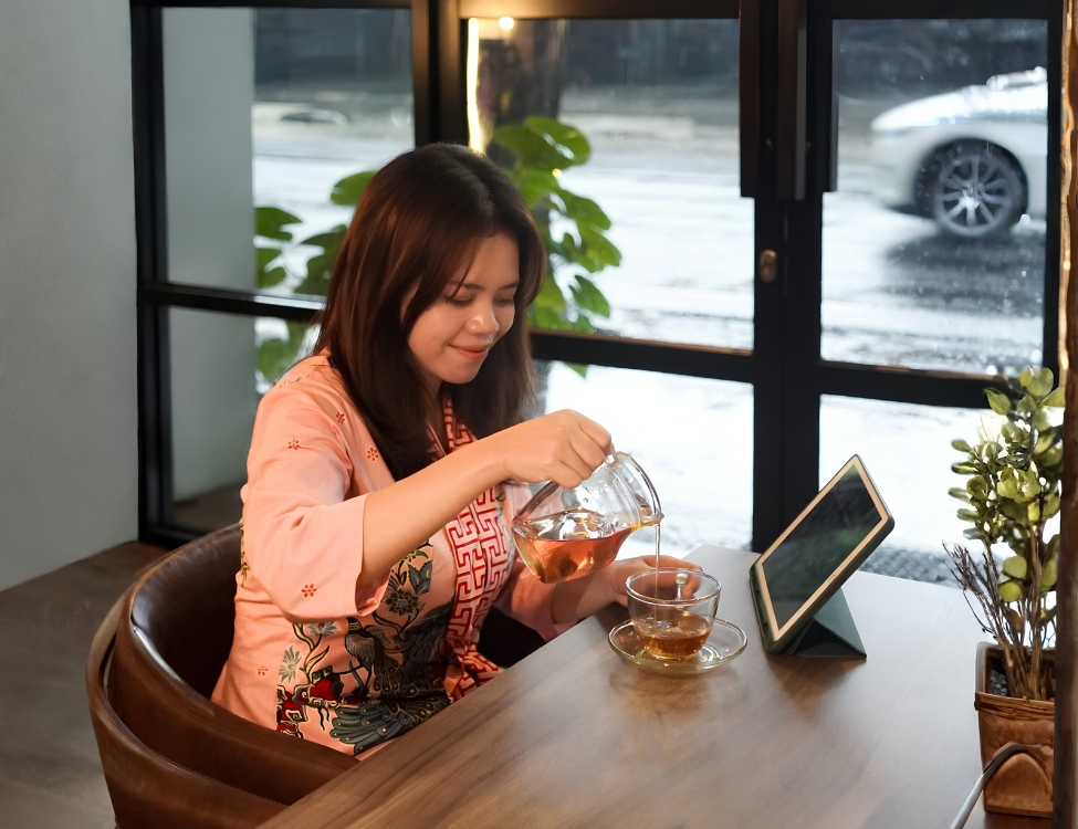 Working Space & Wi-Fi Up To 100mbps